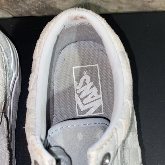 Vans Gray Suede Embossed and Stacked.Size 8 - Picture 7 of 10